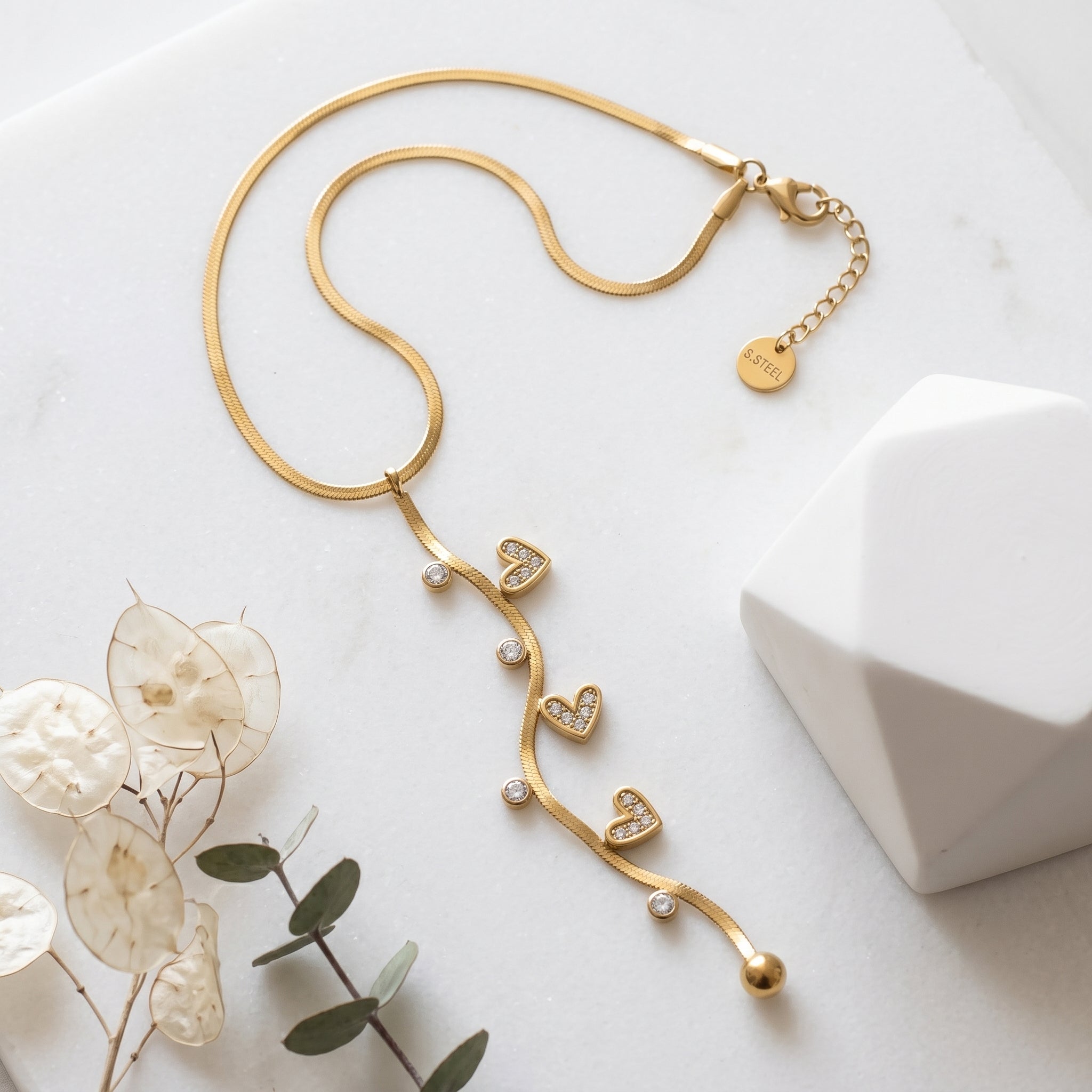 Heart Drop Lariat Necklace | Tia Maison Egypt Main image